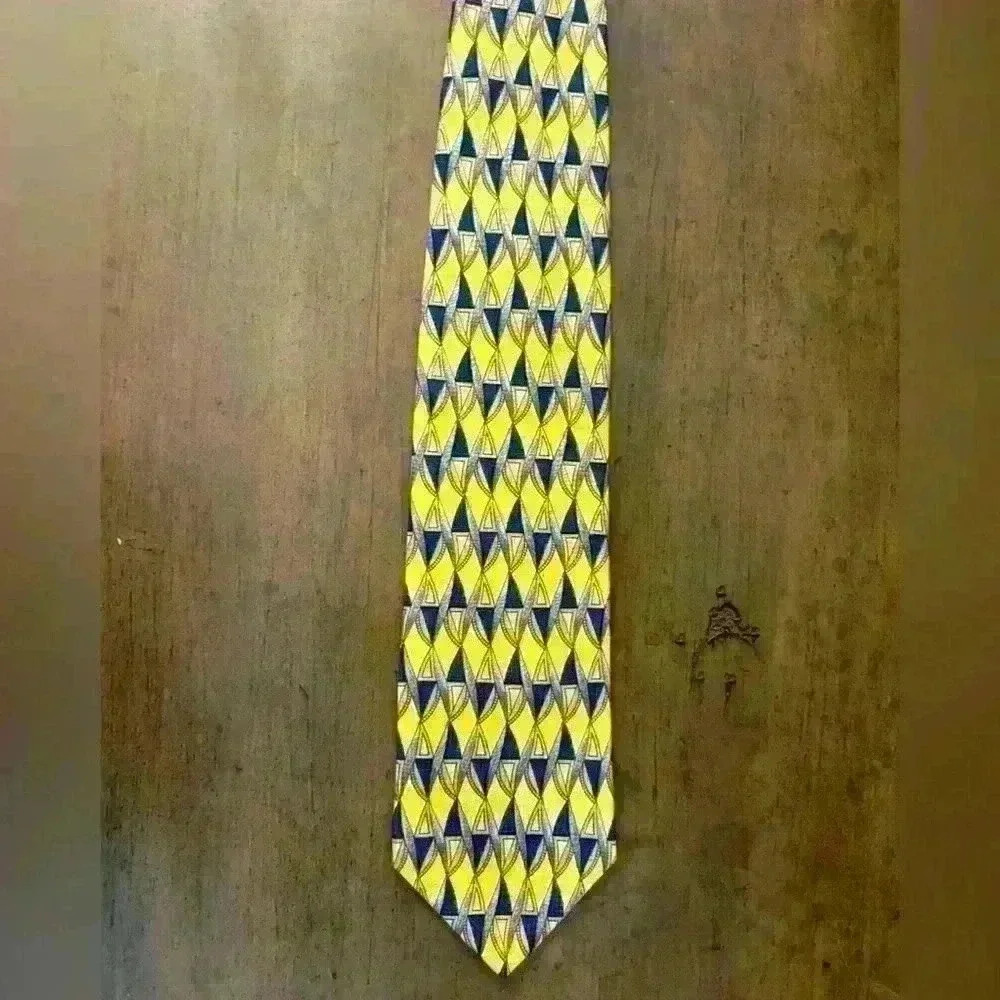 Kenneth Cole Men’s All Silk Yellow Navy Gray Geometric Neck Tie